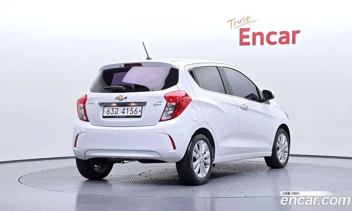 Chevrolet Spark 2018 1.0 автомат (гидро), фото 2