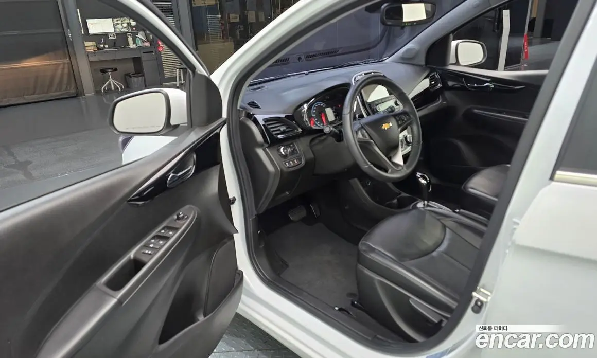 Chevrolet Spark 2018 1.0 автомат (гидро), фото 13