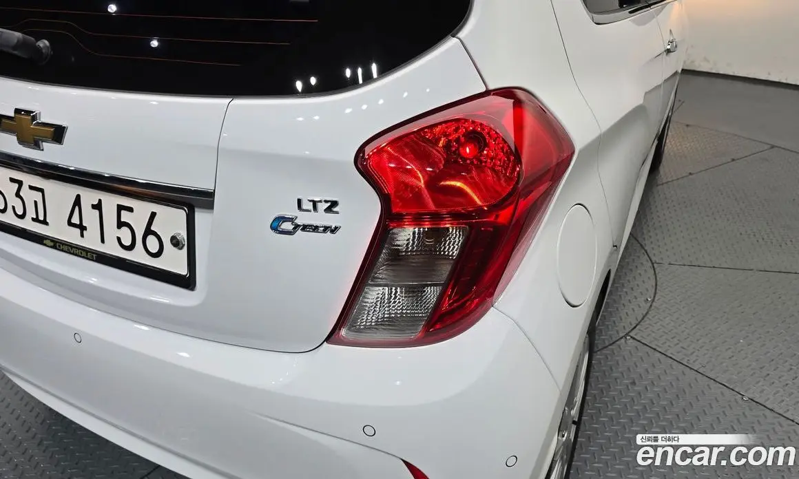Chevrolet Spark 2018 1.0 автомат (гидро), фото 9