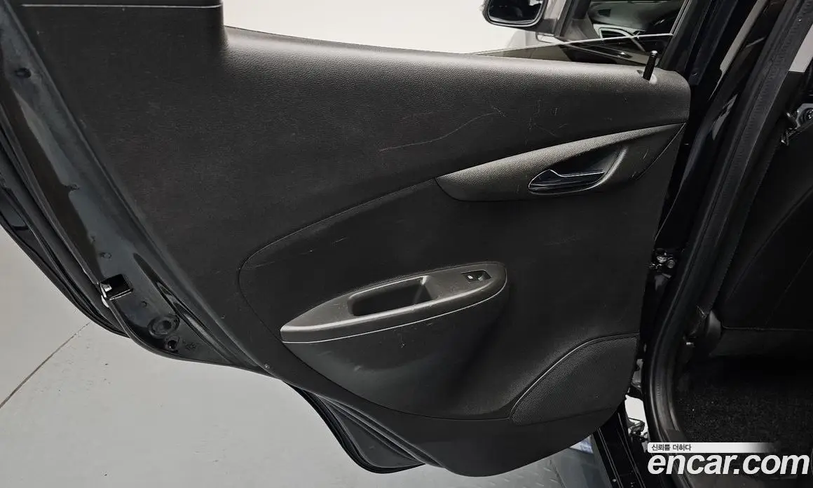 Chevrolet Spark 2019 1.0 автомат (гидро), фото 14 Chevrolet Spark 2019 1.0 автомат (гидро), фото 14