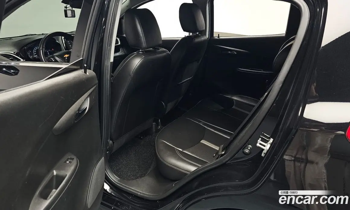 Chevrolet Spark 2019 1.0 автомат (гидро), фото 15 Chevrolet Spark 2019 1.0 автомат (гидро), фото 15