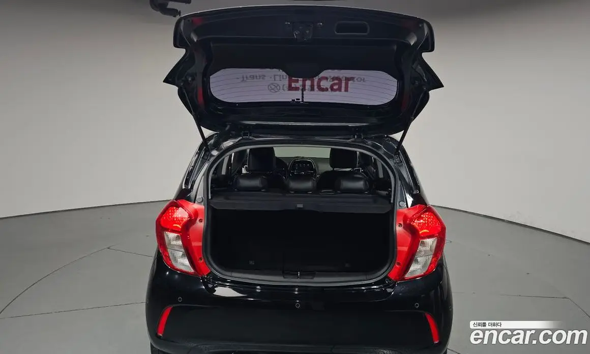 Chevrolet Spark 2019 1.0 автомат (гидро), фото 25 Chevrolet Spark 2019 1.0 автомат (гидро), фото 25