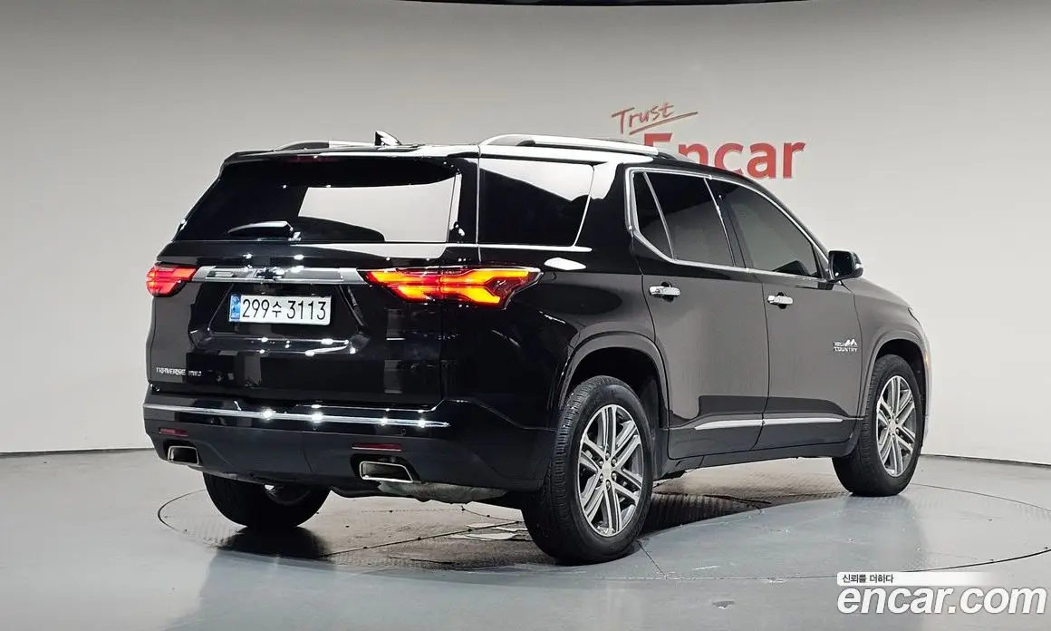 Chevrolet Traverse 2023 3.6 автомат (гидро), фото 2