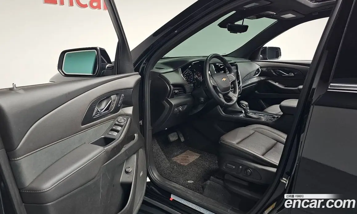 Chevrolet Traverse 2023 3.6 автомат (гидро), фото 13
