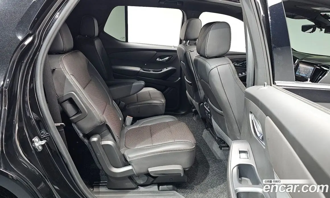 Chevrolet Traverse 2023 3.6 автомат (гидро), фото 17