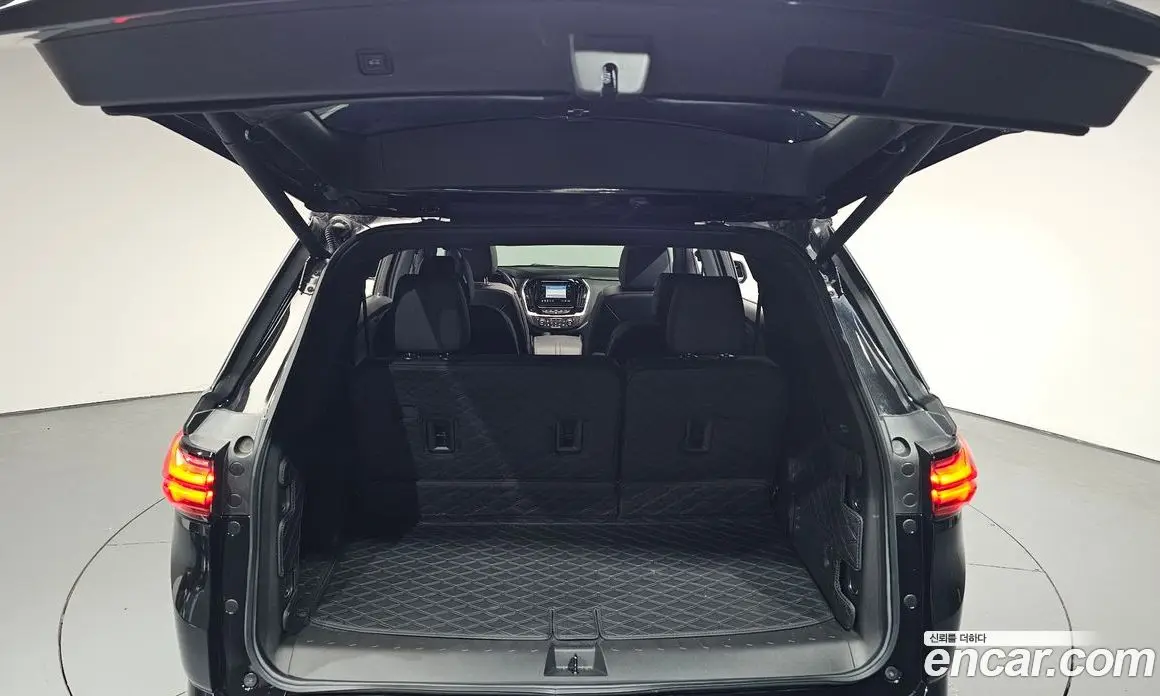 Chevrolet Traverse 2023 3.6 автомат (гидро), фото 26