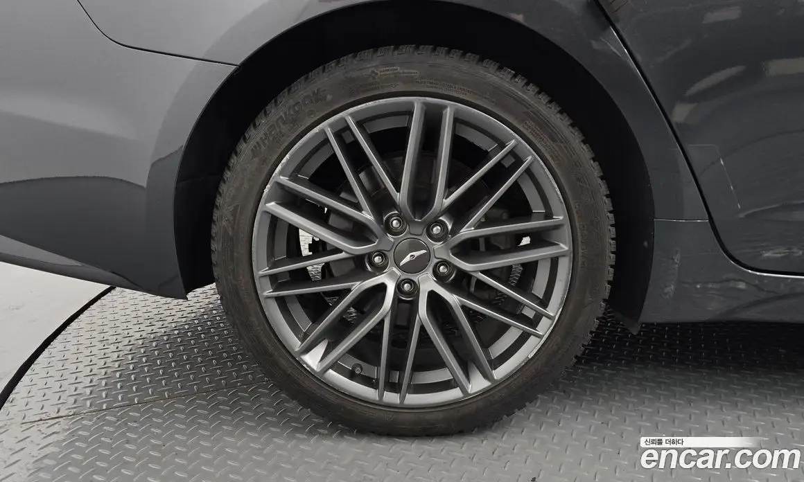 Genesis G70 2017 2.0 автомат (гидро), фото 5 Genesis G70 2017 2.0 автомат (гидро), фото 5