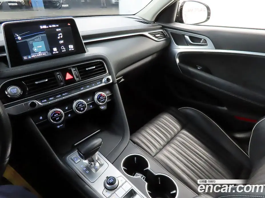Genesis G70 2018 2.0 автомат (гидро), фото 18