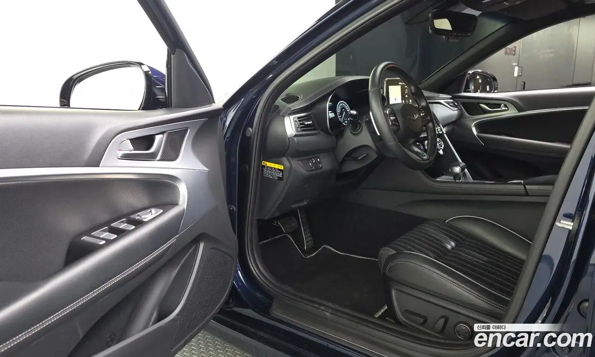 Genesis G70 2019 3.3 автомат (гидро), фото 13 Genesis G70 2019 3.3 автомат (гидро), фото 13