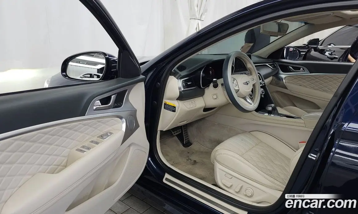 Genesis G70 2019 3.3 автомат (гидро), фото 10 Genesis G70 2019 3.3 автомат (гидро), фото 10