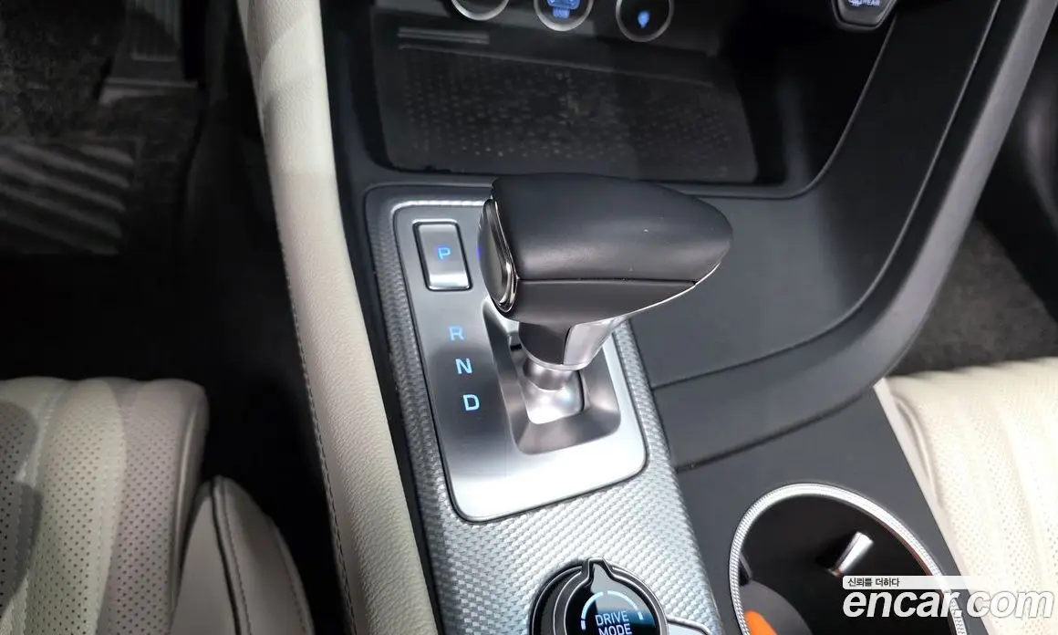 Genesis G70 2022 2.0 автомат (гидро), фото 9 Genesis G70 2022 2.0 автомат (гидро), фото 9