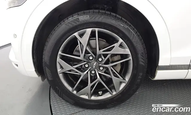Genesis GV70 2021 2.5 автомат (гидро), миниатюра 5