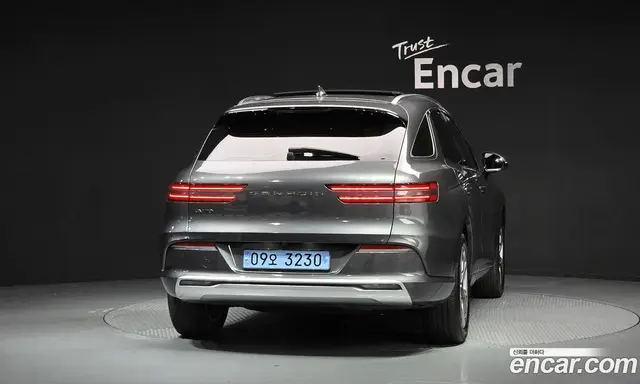 Genesis GV70 2022 0.1 автомат (гидро), миниатюра 4 Genesis GV70 2022 0.1 автомат (гидро), миниатюра 4