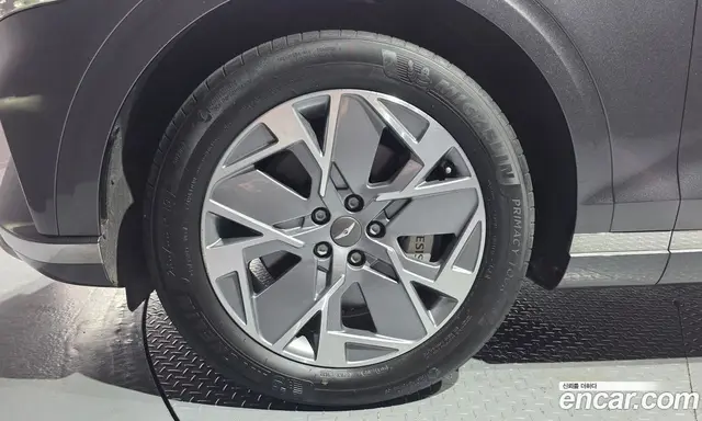 Genesis GV70 2022 0.1 автомат (гидро), миниатюра 5 Genesis GV70 2022 0.1 автомат (гидро), миниатюра 5