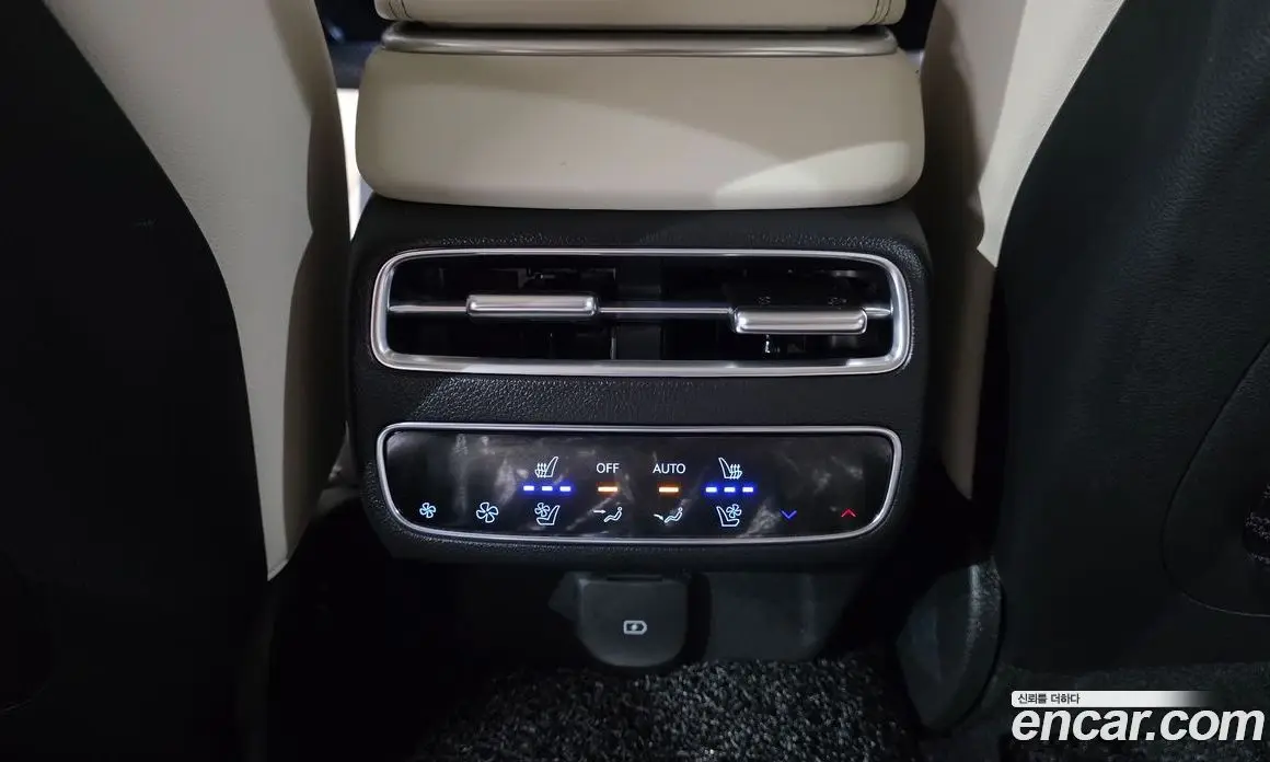 Genesis GV70 2024 2.5 автомат (гидро), фото 30