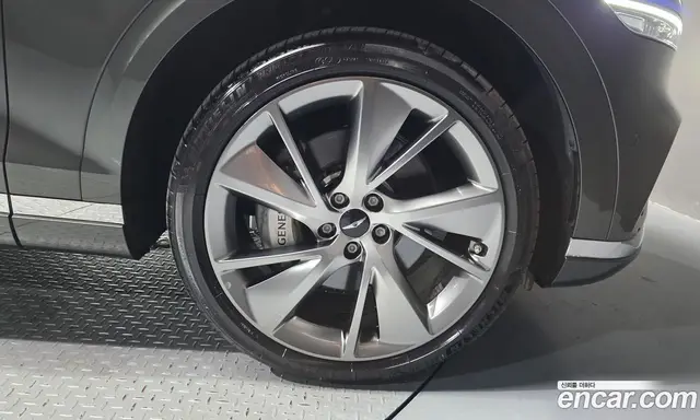 Genesis GV70 2024 2.5 автомат (гидро), миниатюра 7