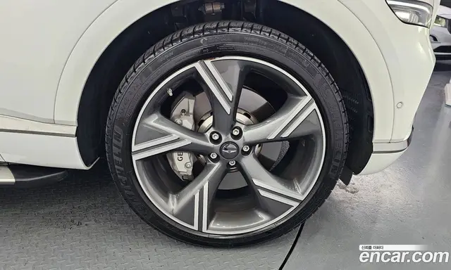 Genesis GV80 2024 2.5 автомат (гидро), миниатюра 4