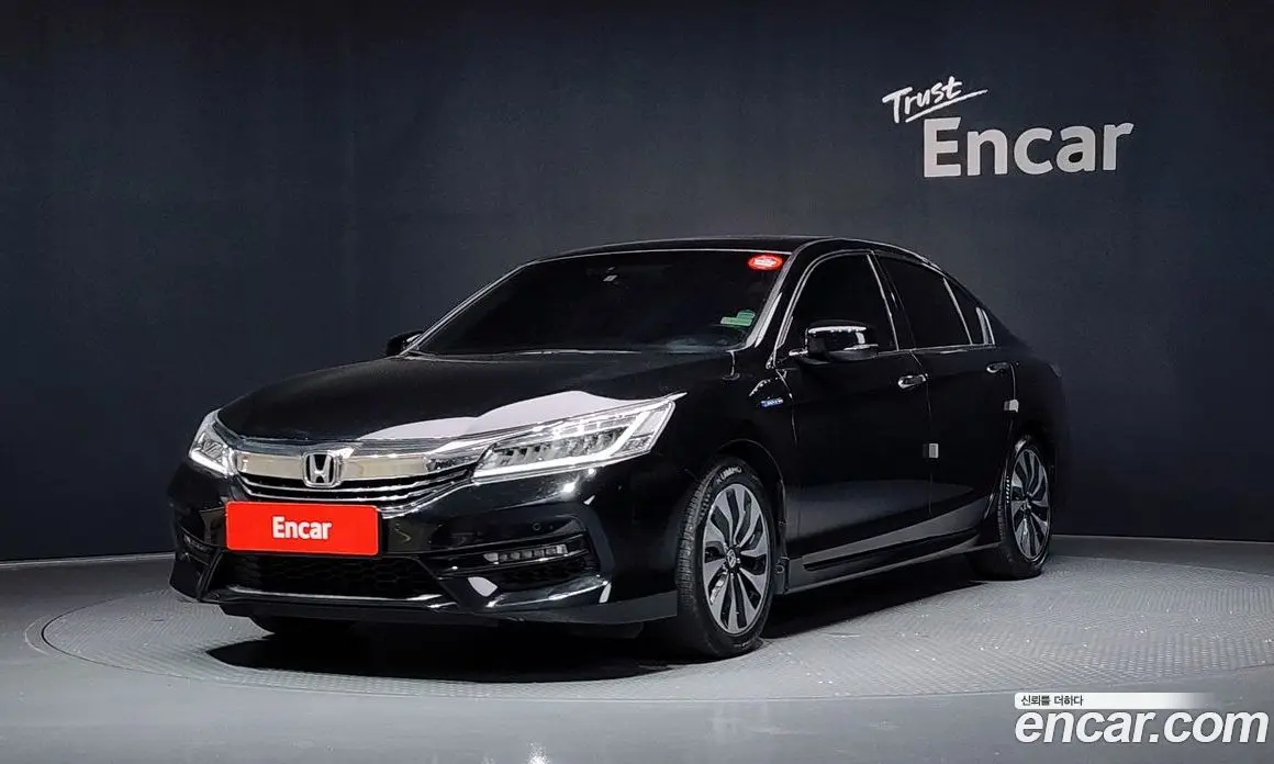 Honda Accord 2017 2.0 автомат (гидро), фото 1 Honda Accord 2017 2.0 автомат (гидро), фото 1