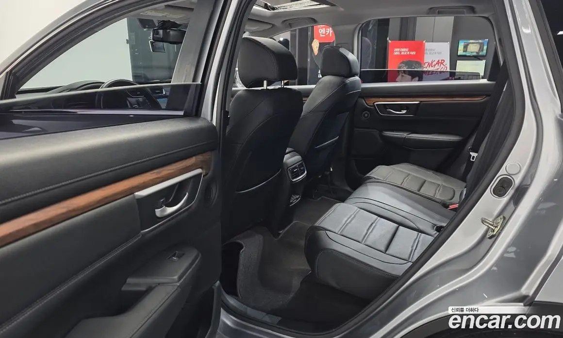 Honda CR-V 2017 1.5 автомат (гидро), фото 16