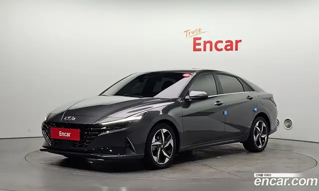 Hyundai Avante 2020 1.6 автомат (гидро), миниатюра 1 Hyundai Avante 2020 1.6 автомат (гидро), миниатюра 1