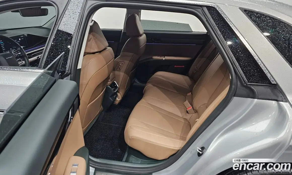 Hyundai Grandeur 2025 1.6 автомат (гидро), фото 12 Hyundai Grandeur 2025 1.6 автомат (гидро), фото 12