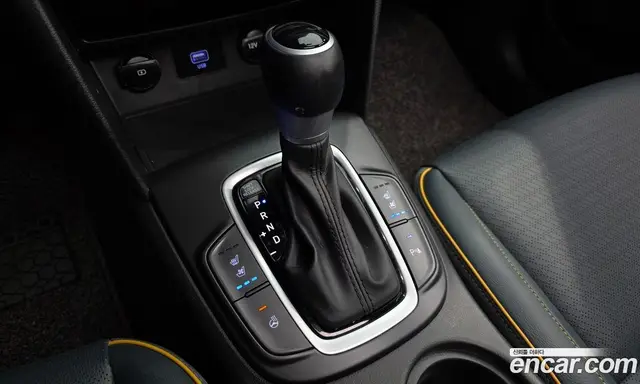 Hyundai Kona 2020 1.6 автомат (гидро), миниатюра 11 Hyundai Kona 2020 1.6 автомат (гидро), миниатюра 11