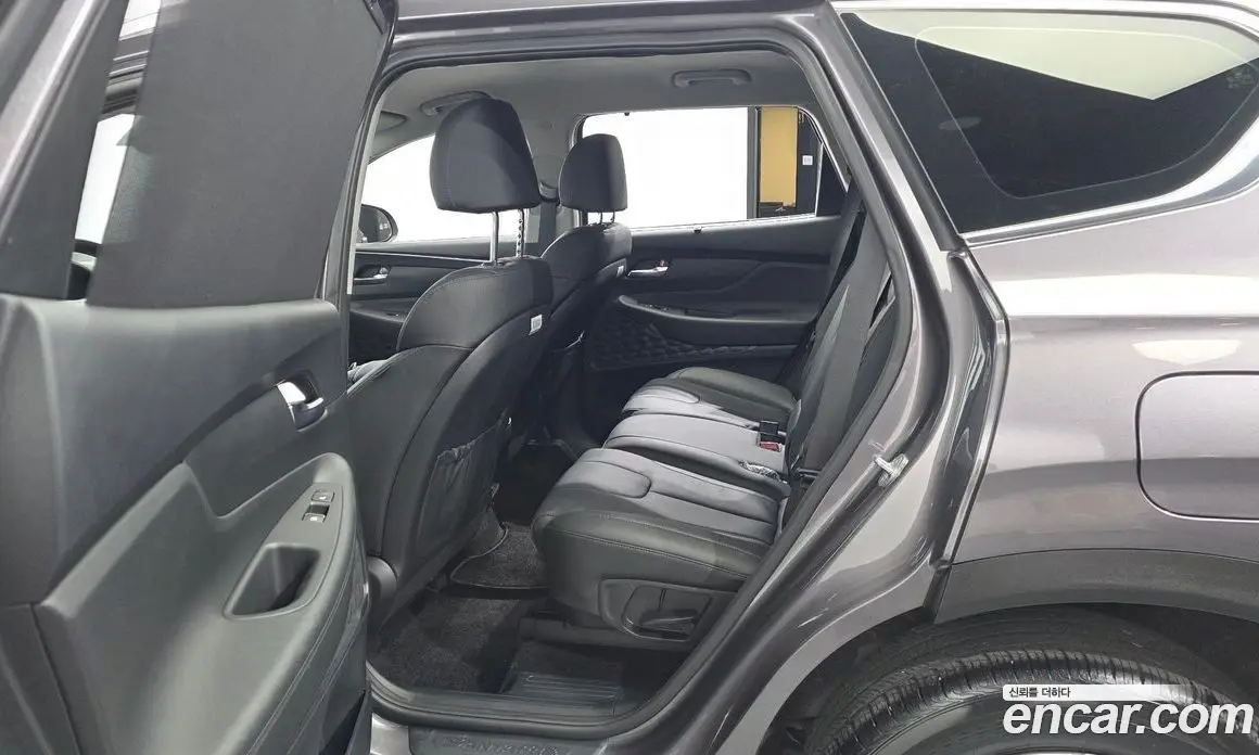 Hyundai Santa Fe 2022 2.2 автомат (гидро), фото 17 Hyundai Santa Fe 2022 2.2 автомат (гидро), фото 17