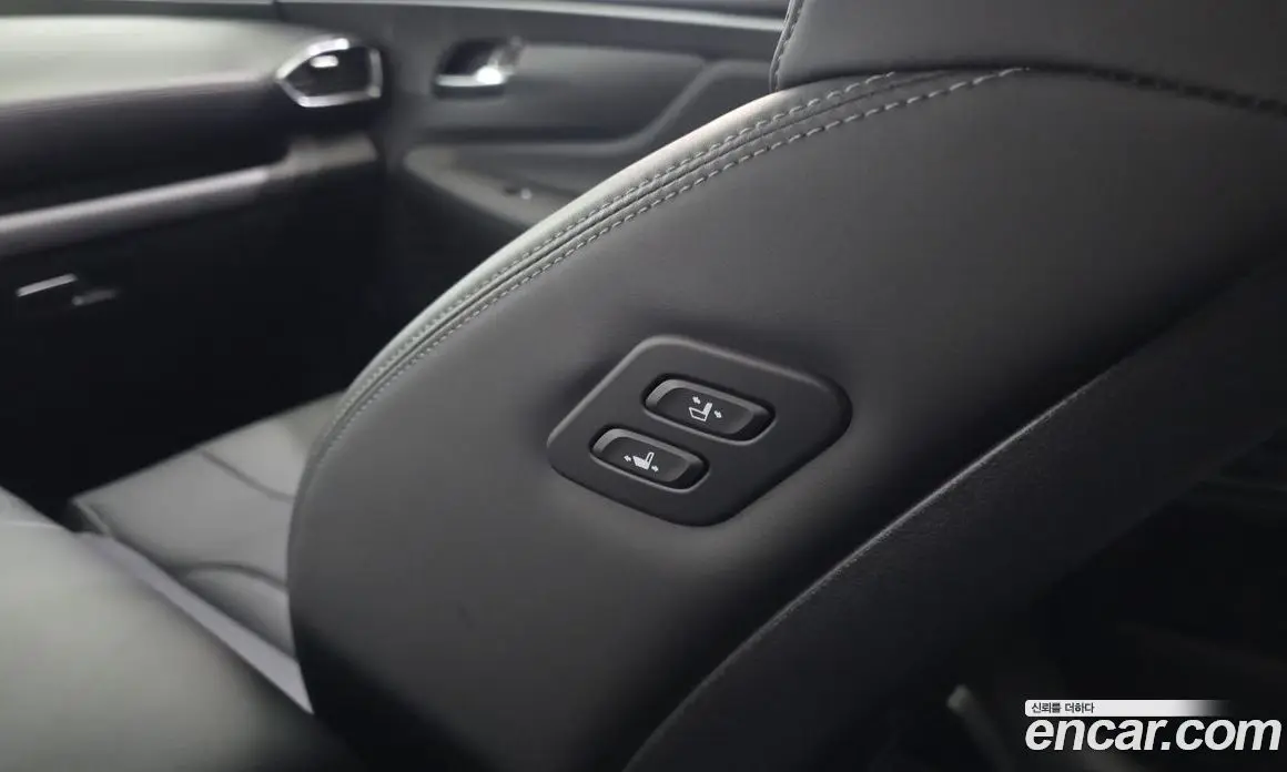 Hyundai Santa Fe 2022 2.2 автомат (гидро), фото 30 Hyundai Santa Fe 2022 2.2 автомат (гидро), фото 30