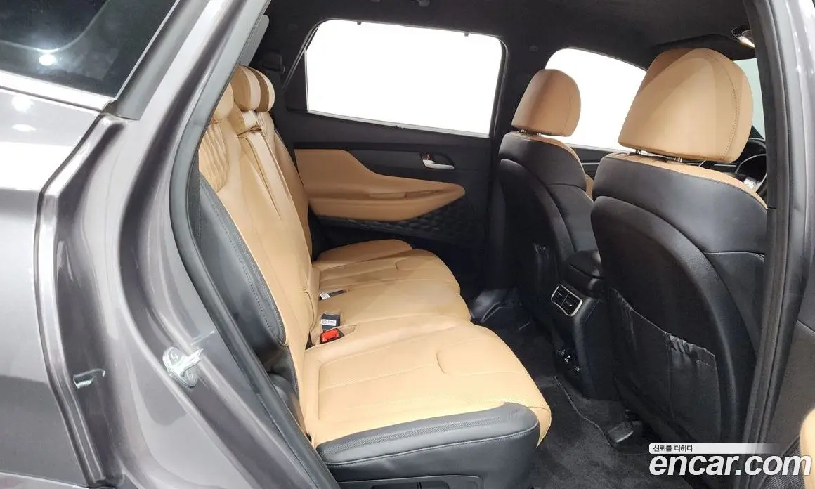 Hyundai Santa Fe 2022 1.6 автомат (гидро), фото 26