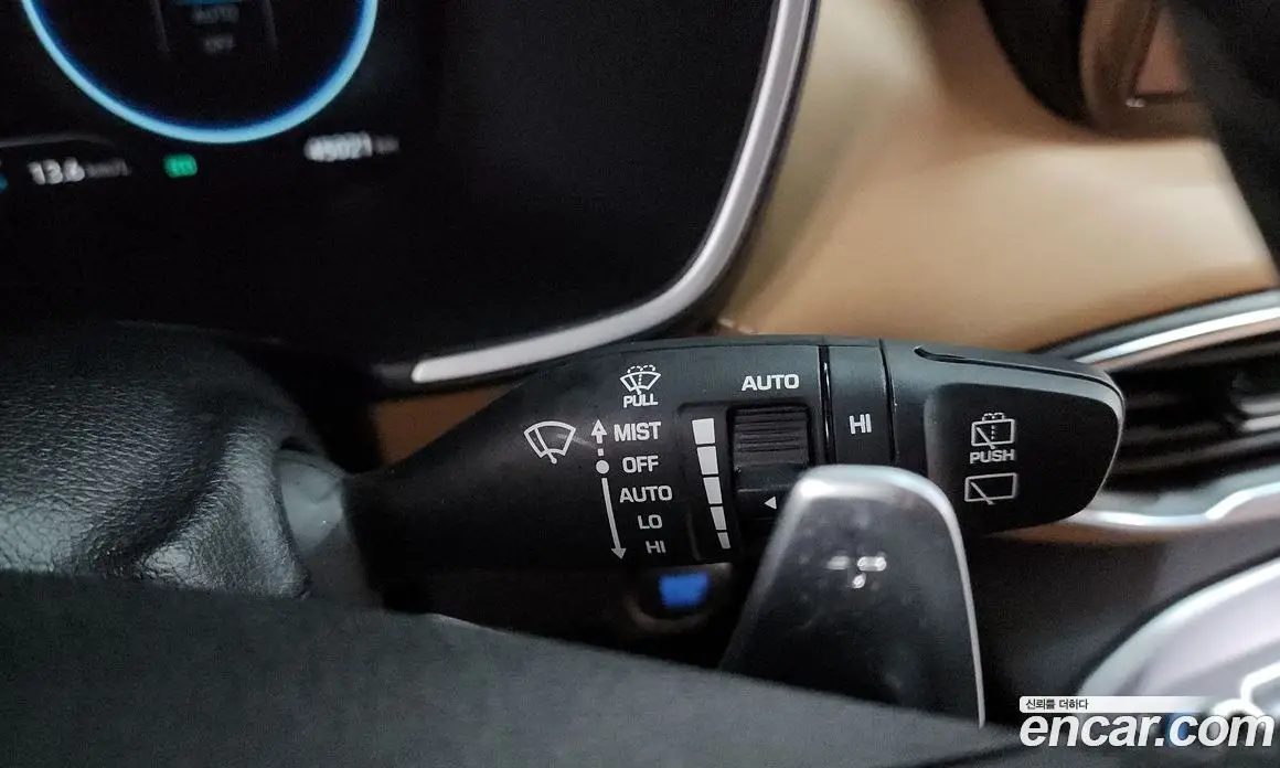 Hyundai Santa Fe 2022 1.6 автомат (гидро), фото 29
