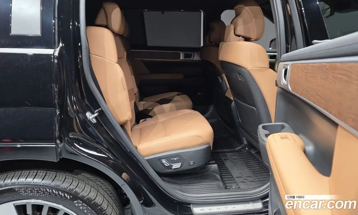 Hyundai Santa Fe 2025 1.6 автомат (гидро), фото 17