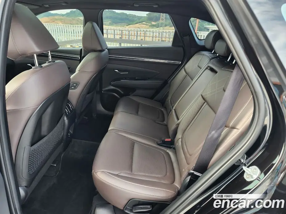 Hyundai Tucson 2021 1.6 автомат (гидро), фото 13