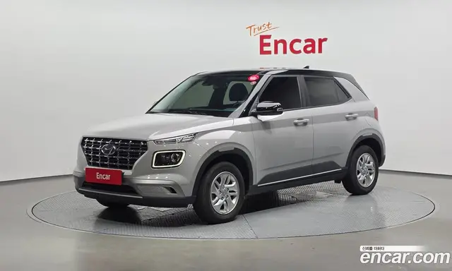 Hyundai Venue 2024 1.6 автомат (гидро), миниатюра 1