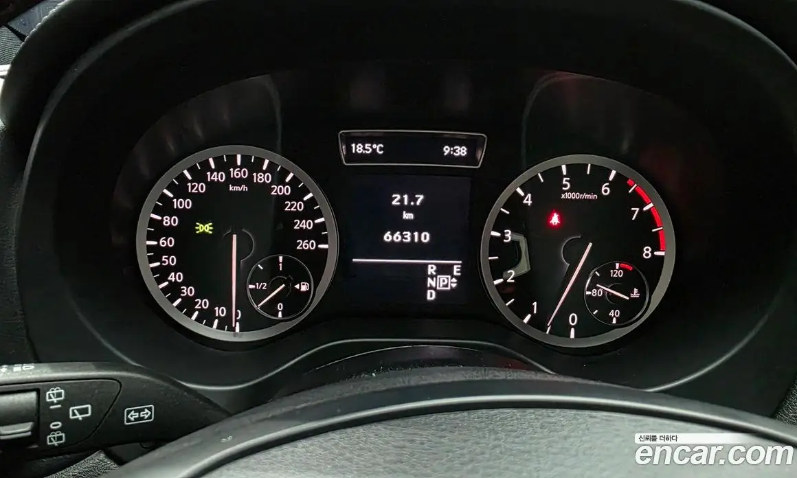Infiniti Q30 2019 2.0 автомат (гидро), фото 11 Infiniti Q30 2019 2.0 автомат (гидро), фото 11