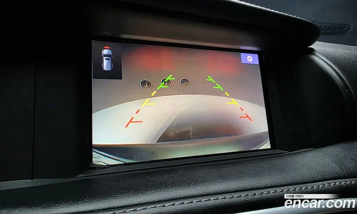 Infiniti Q30 2019 2.0 автомат (гидро), фото 21 Infiniti Q30 2019 2.0 автомат (гидро), фото 21
