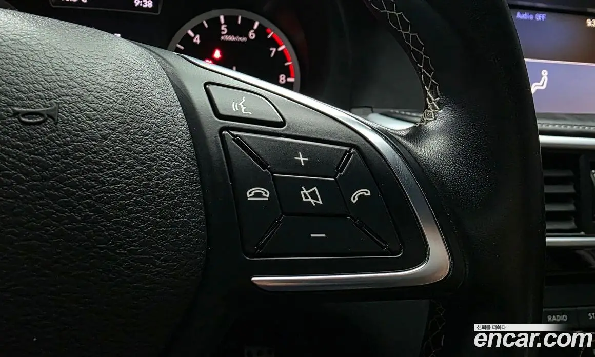 Infiniti Q30 2019 2.0 автомат (гидро), фото 30 Infiniti Q30 2019 2.0 автомат (гидро), фото 30