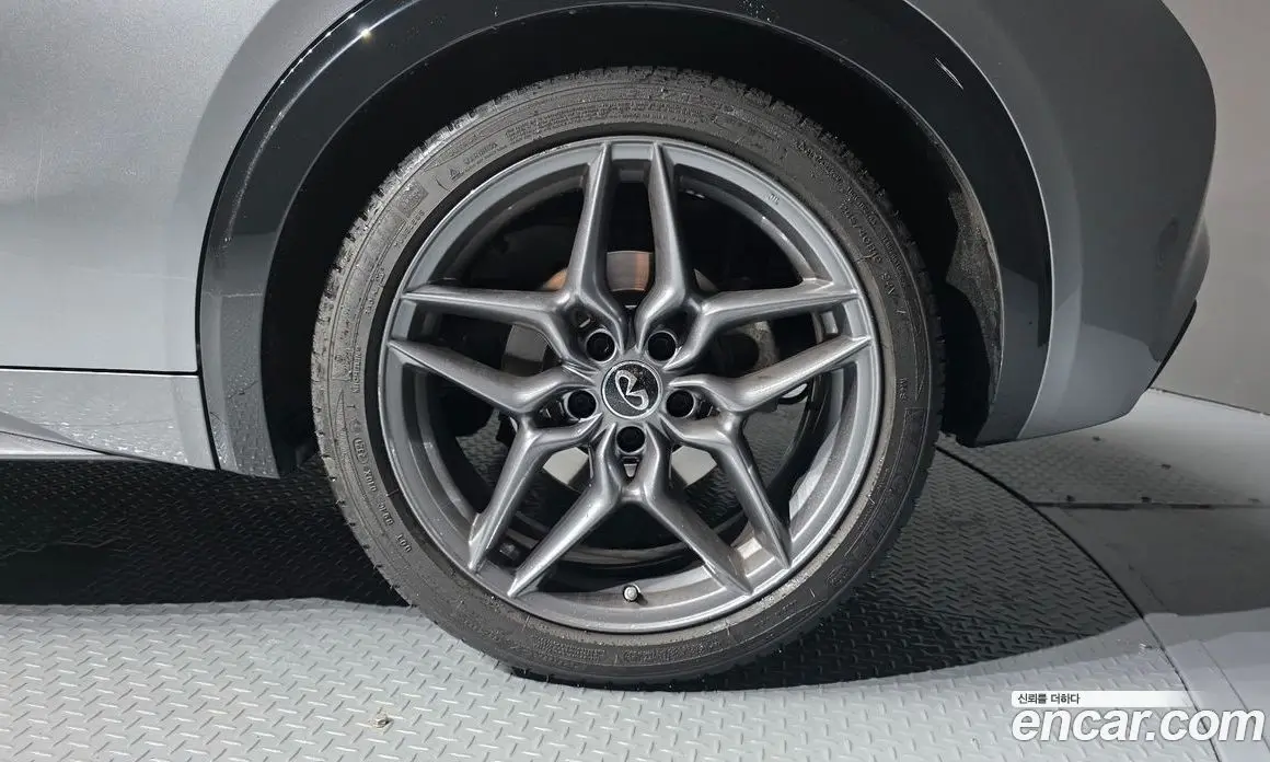 Infiniti Q30 2019 2.0 автомат (гидро), фото 7 Infiniti Q30 2019 2.0 автомат (гидро), фото 7