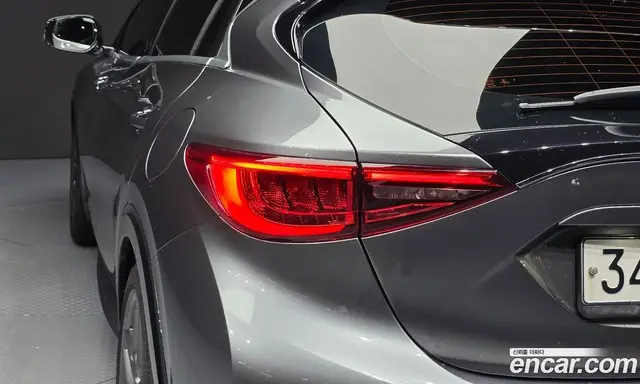 Infiniti Q30 2019 2.0 автомат (гидро), миниатюра 9 Infiniti Q30 2019 2.0 автомат (гидро), миниатюра 9