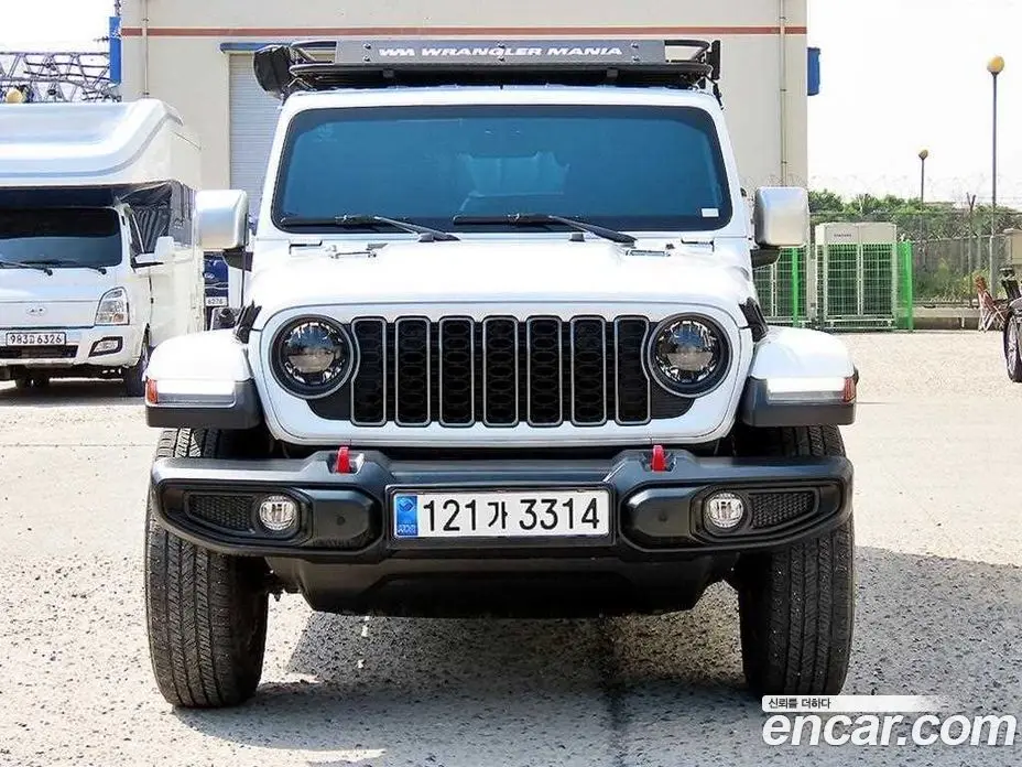 Jeep Wrangler 2023 2.0 автомат (гидро), фото 2 Jeep Wrangler 2023 2.0 автомат (гидро), фото 2
