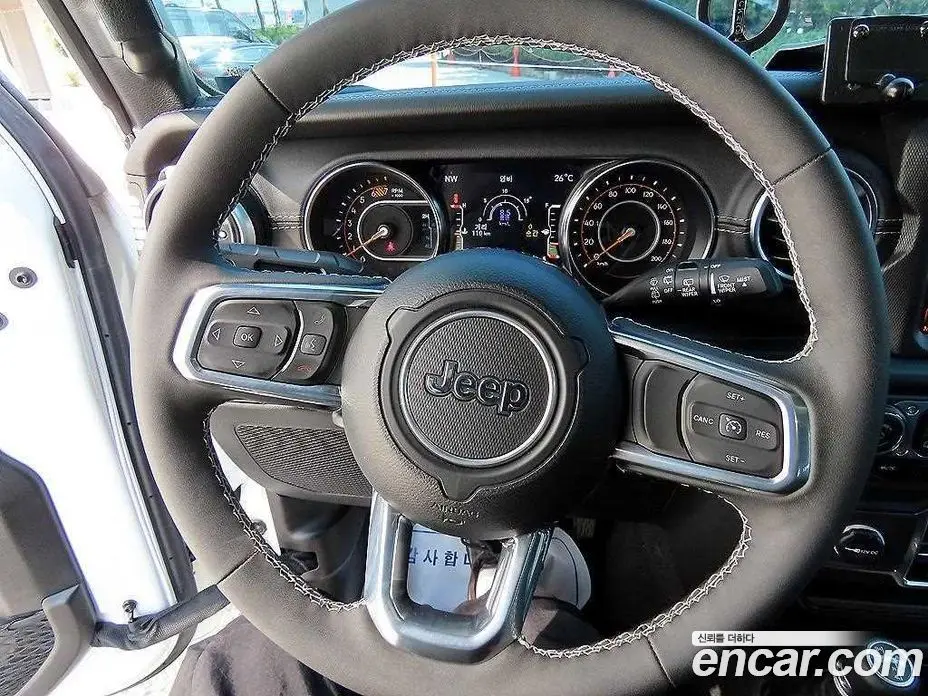Jeep Wrangler 2023 2.0 автомат (гидро), фото 8 Jeep Wrangler 2023 2.0 автомат (гидро), фото 8