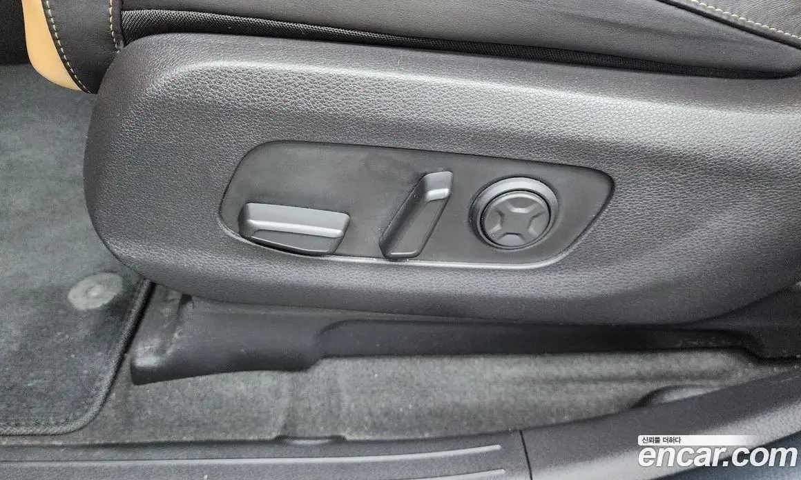 Kia Carnival 2023 3.5 автомат (гидро), фото 30 Kia Carnival 2023 3.5 автомат (гидро), фото 30