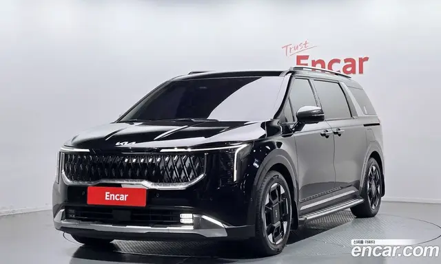 Kia Carnival, 2024, 30 607 км