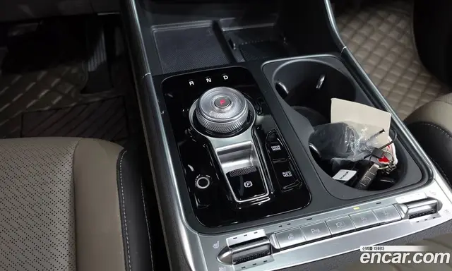 Kia Carnival 2024 2.2 автомат (гидро), миниатюра 12