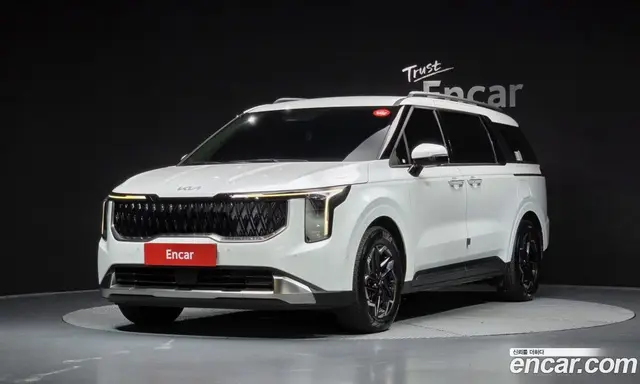 Kia Carnival 2024 2.2 автомат (гидро), миниатюра 1 Kia Carnival 2024 2.2 автомат (гидро), миниатюра 1