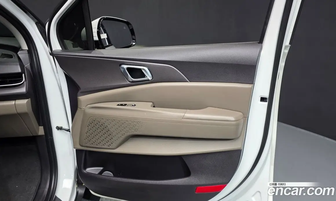 Kia Carnival 2024 2.2 автомат (гидро), фото 15 Kia Carnival 2024 2.2 автомат (гидро), фото 15