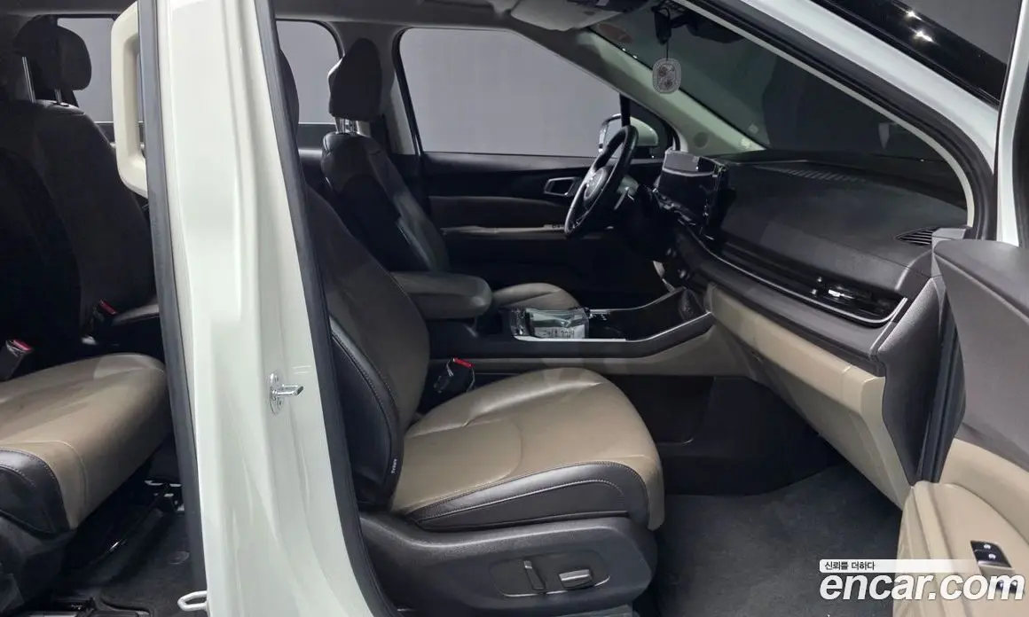 Kia Carnival 2024 2.2 автомат (гидро), фото 17 Kia Carnival 2024 2.2 автомат (гидро), фото 17
