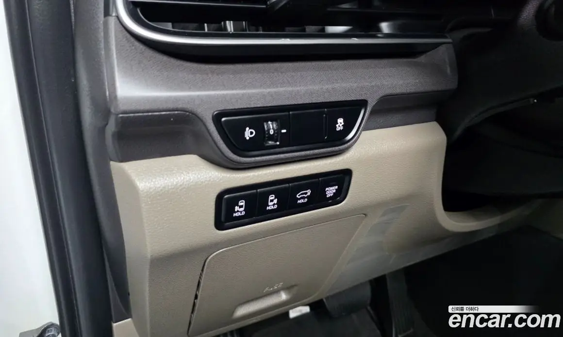 Kia Carnival 2024 2.2 автомат (гидро), фото 23 Kia Carnival 2024 2.2 автомат (гидро), фото 23