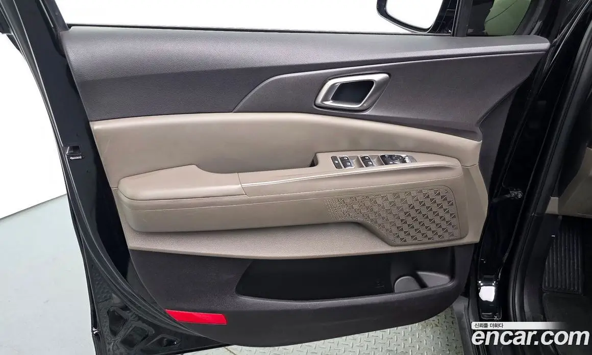 Kia Carnival 2024 2.2 автомат (гидро), фото 15 Kia Carnival 2024 2.2 автомат (гидро), фото 15