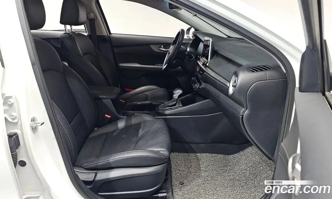 Kia K3 2021 1.6 автомат (гидро), фото 15 Kia K3 2021 1.6 автомат (гидро), фото 15