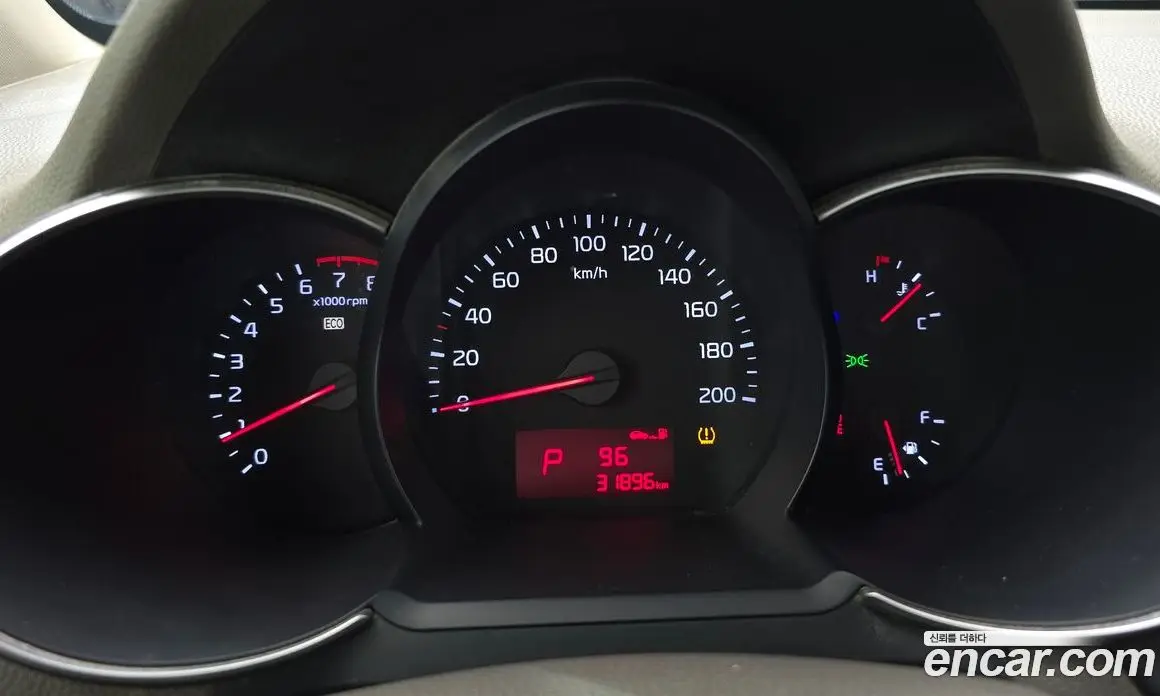 Kia Morning 2016 1.0 автомат (гидро), фото 11